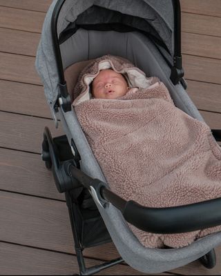 Lodger Wrapper Teddy