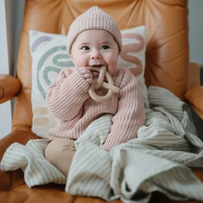 Mushie Teether Pretzel