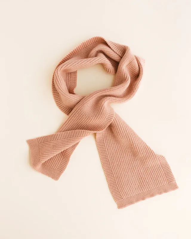Gustave Scarf rose
