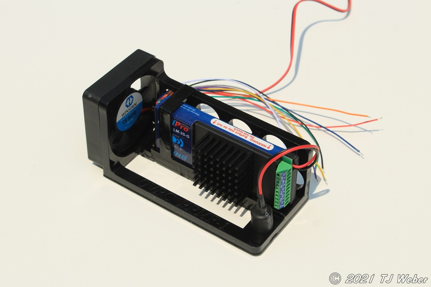 Rail Pro Mounting Bracket with 50mm Fan and Heat Sink