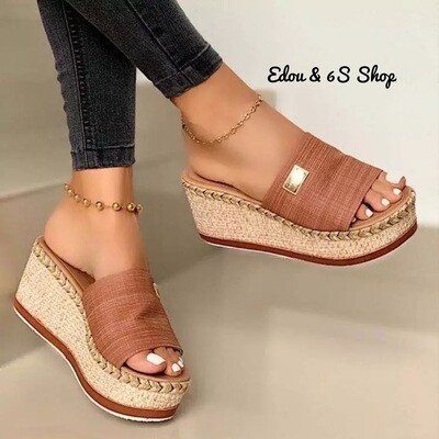 Soft and comfortable women wedge Sandals