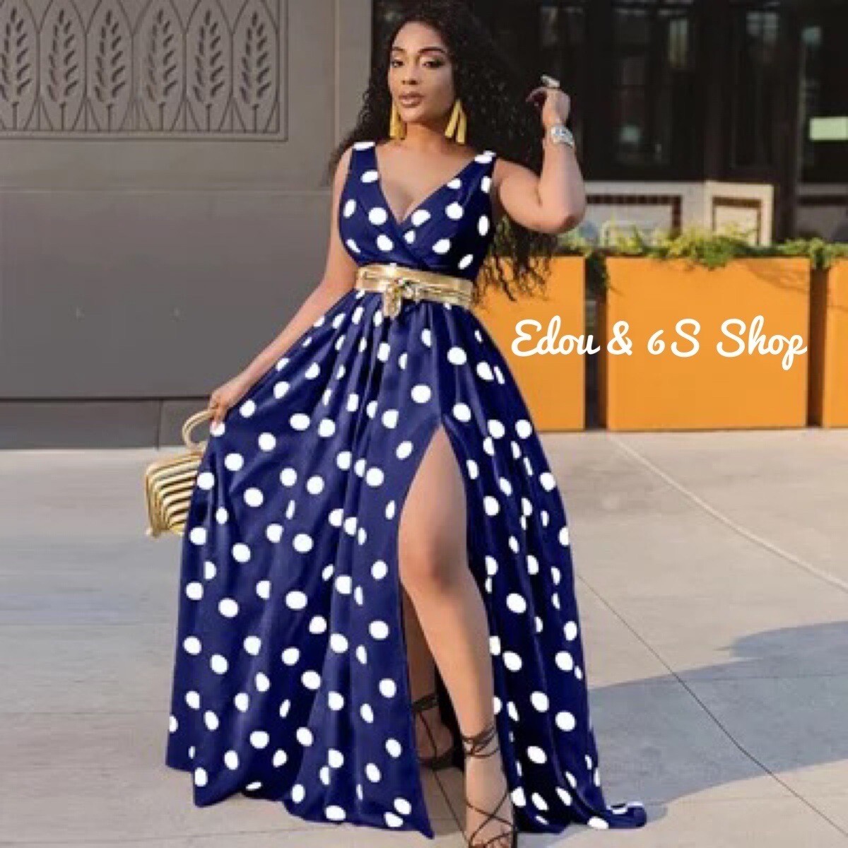 The V neck floor dress with the gold belt