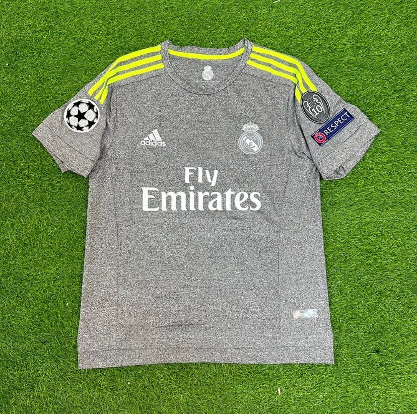 Real Madrid Away 15/16