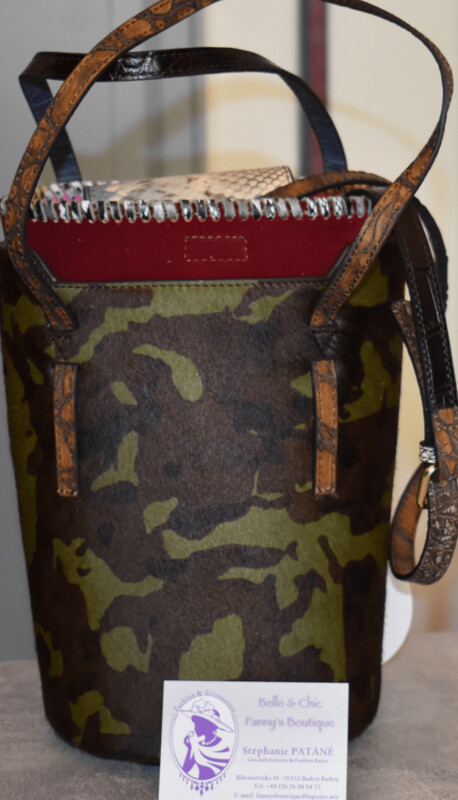 Handgemacht - Zwei in einer Tasche/Handmade - Two in one bag