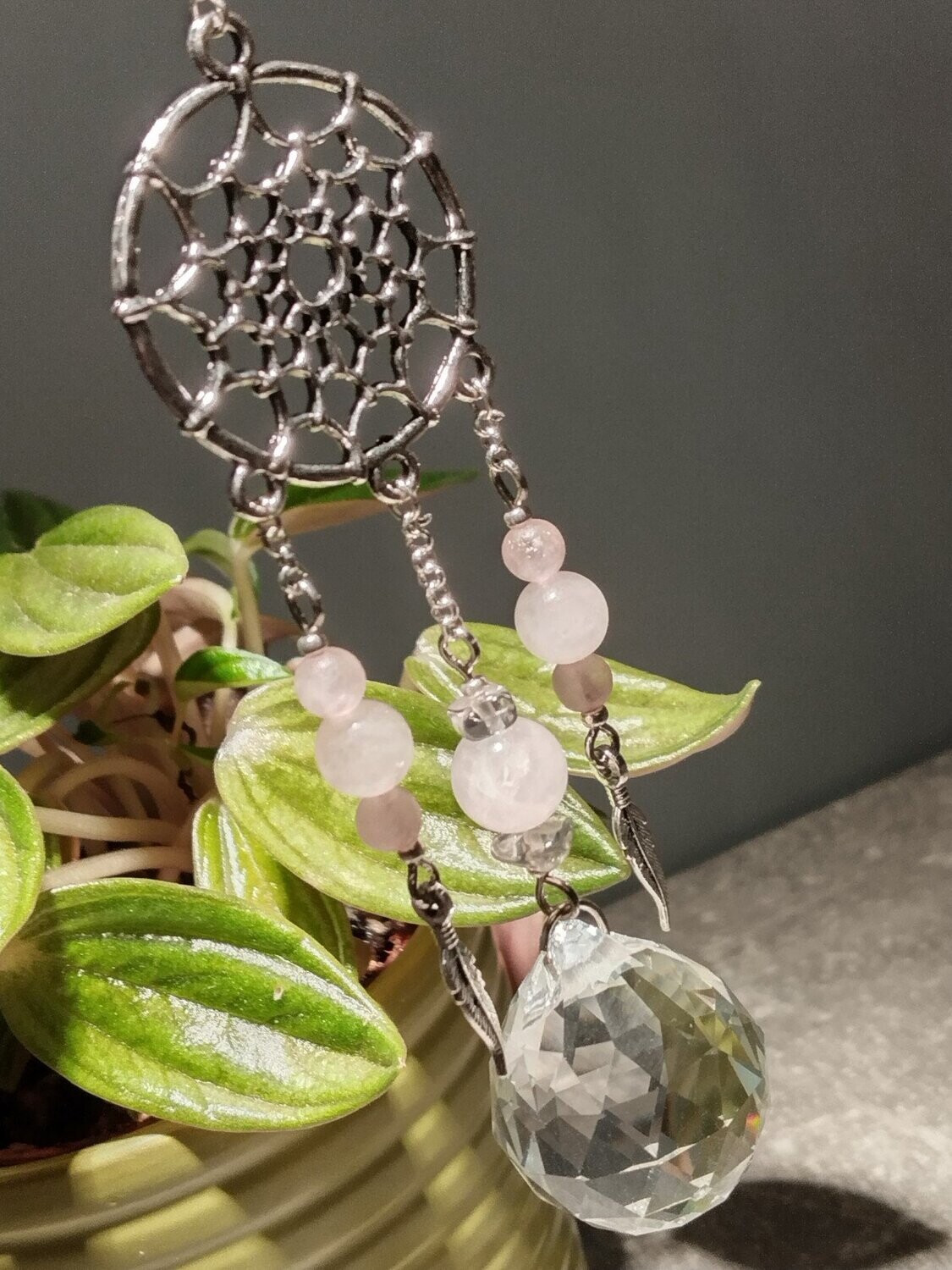 Sun Catcher aus Kristall und Rosenquarz