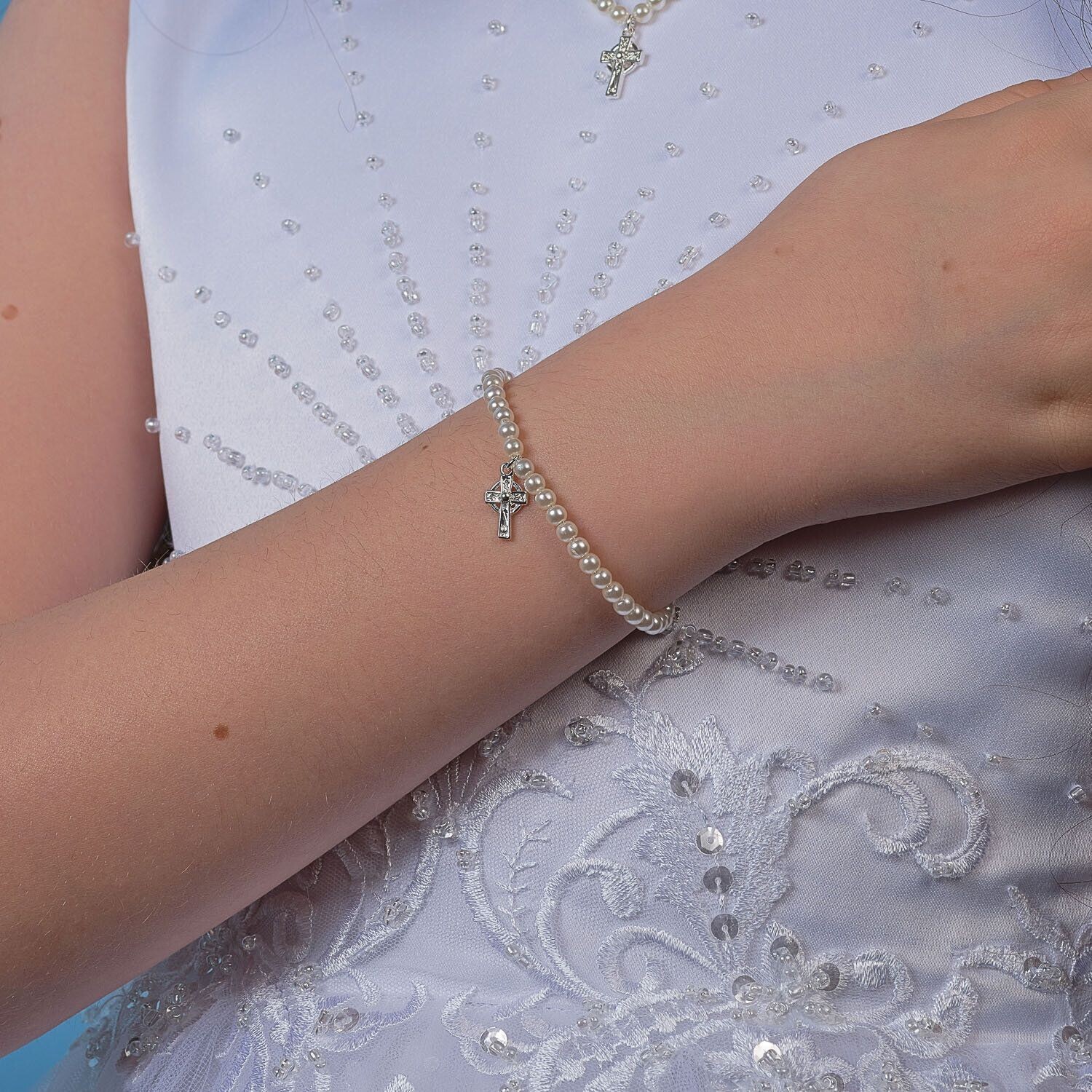 Rhodium Plated Pearl and Celtic Cross Bracelet