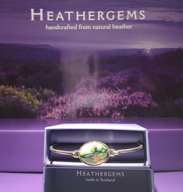 Oval Silver Plated Heathergems Bangle/Armband