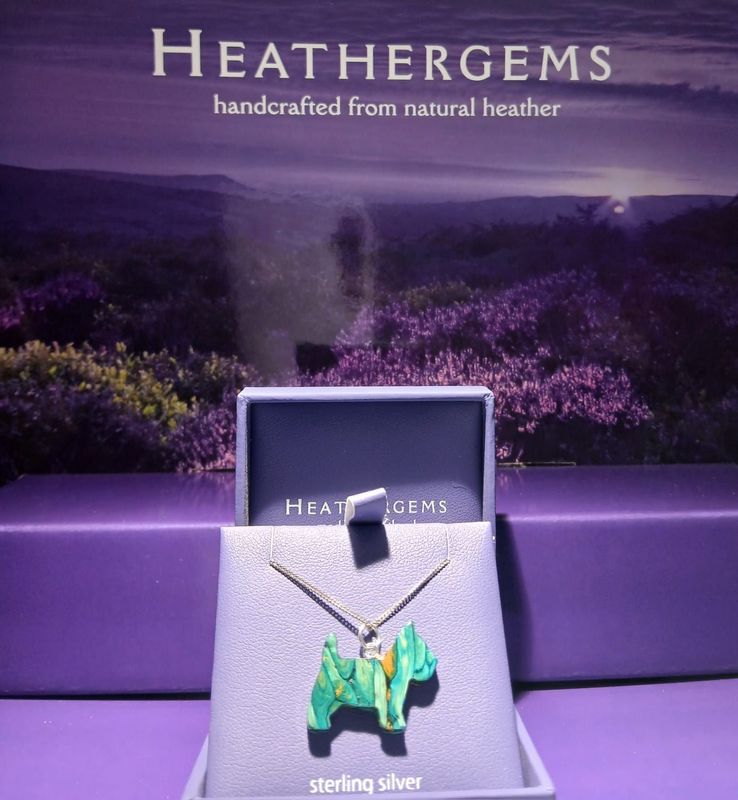 Scottie Necklace