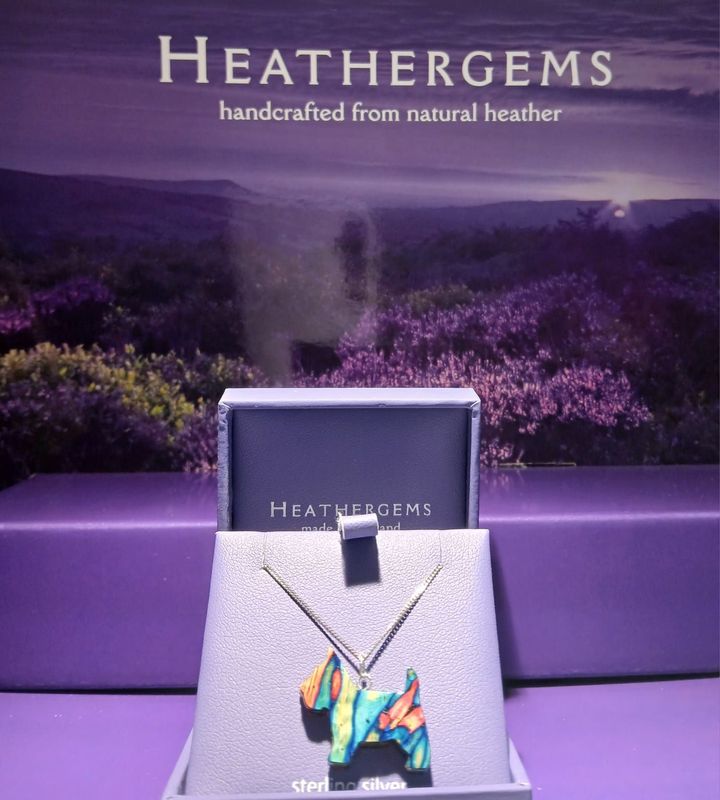 Scottie Necklace