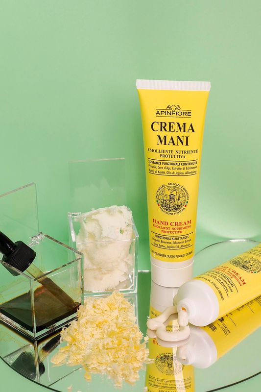 ?Apinfiore ?Nährende und schützende Handcreme mit Propolis, Bienenwachs, Echinacea