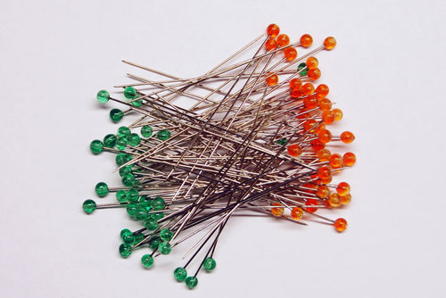 Fine Quilting Pins by Clover