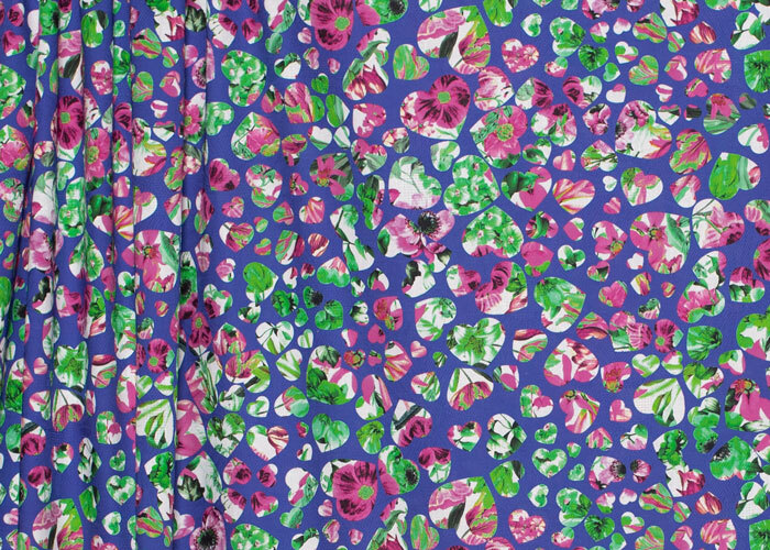 Cotton - Multi Heart Floral - END CUT Cotton - Multi Heart Floral - END CUT