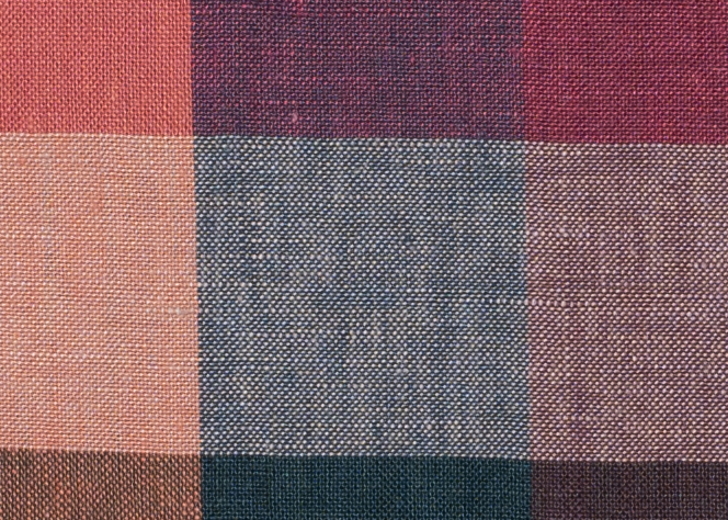 Medium-Weight Linen - Navy & Rose Plaid Medium-Weight Linen - Navy & Rose Plaid
