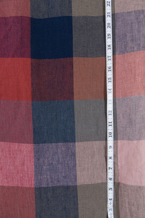 Medium-Weight Linen - Navy &amp; Rose Plaid