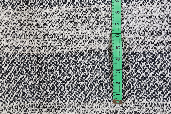 Jacquard - Black & White Cream - END CUT Jacquard - Black & White Cream - END CUT
