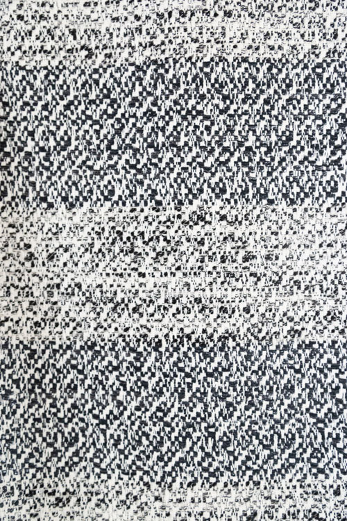 Jacquard - Black & White Cream - END CUT Jacquard - Black & White Cream - END CUT