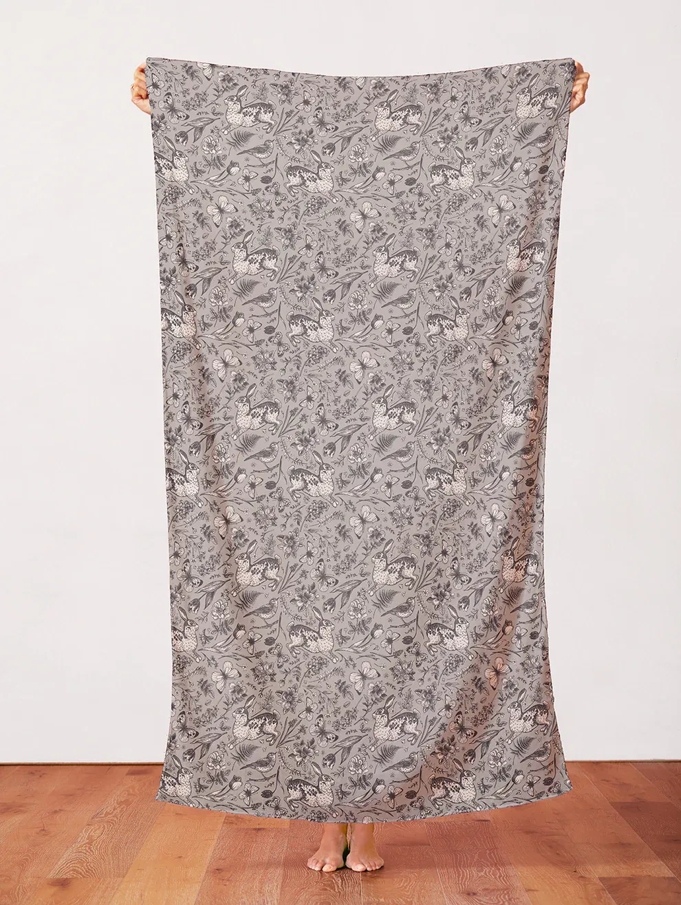 Rayon - Bunnies on Grey Rayon - Bunnies on Grey