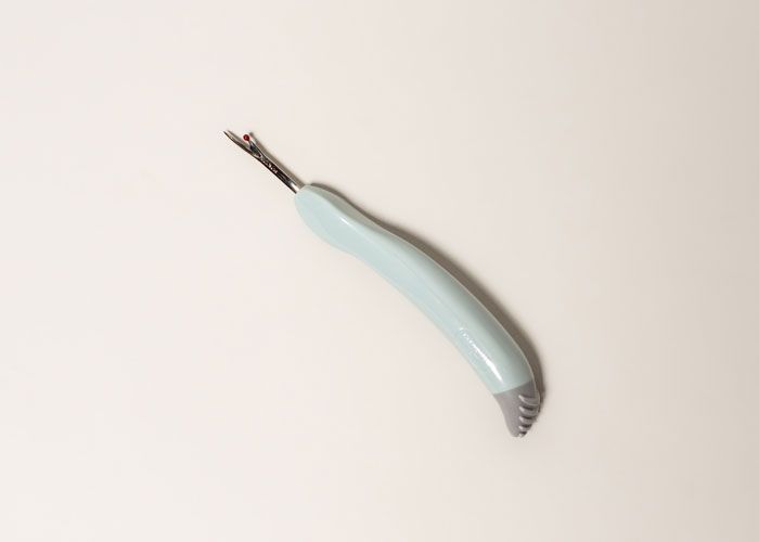 Ergonomic Seam Ripper