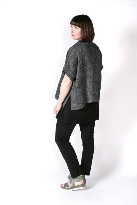 Side view of the Cottage Shirt made in black cotton gauze fabric, worn with the MixIt Tank and Pencil Pants. Side view of the Cottage Shirt made in black cotton gauze fabric, worn with the MixIt Tank and Pencil Pants.
