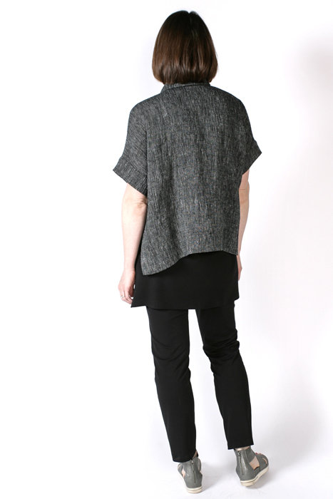 Back view of the Cottage Shirt made in black cotton gauze fabric, worn with the MixIt Tank and Pencil Pants. Back view of the Cottage Shirt made in black cotton gauze fabric, worn with the MixIt Tank and Pencil Pants.