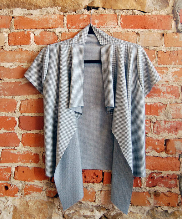 eShrug digital sewing pattern made in grey knit