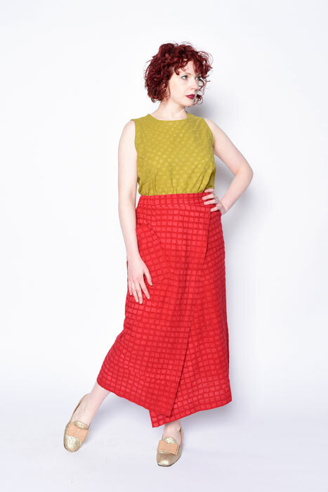 Six Sense Skirt worn with a MixIt Tank Six Sense Skirt worn with a MixIt Tank