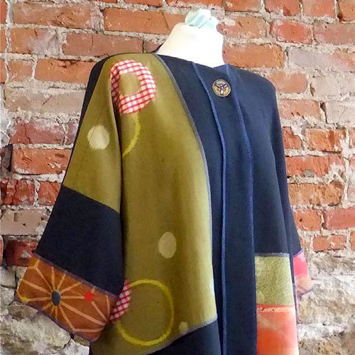 The High Five Jacket made in vintage kimono fabrics, as featured in the Kabuki Patchwork Jacket tutorial. The High Five Jacket made in vintage kimono fabrics, as featured in the Kabuki Patchwork Jacket tutorial.