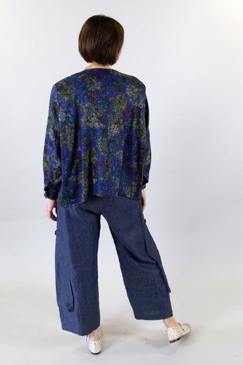 The Bamboo Top in floral rayon worn with the Trio Pants in chambray.