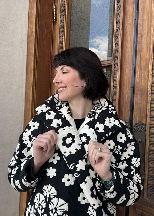 The Carnelian Coat collar. 