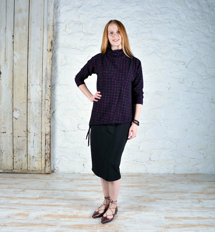 Barcelona Top in Pique Knit Print Barcelona Top in Pique Knit Print