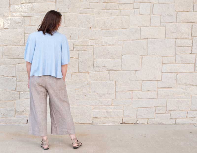 Roma Top made in a knit with linen West End Pants