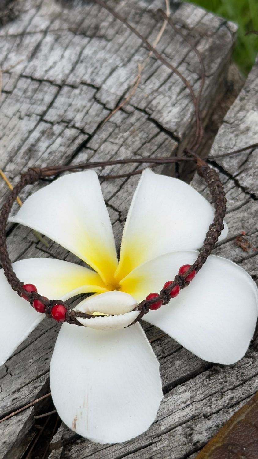 “She is” - Bracelet