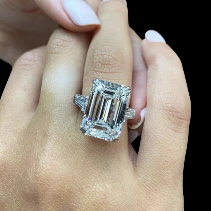 Beauty Diamond Ring - 100% 925 Sterling Silver