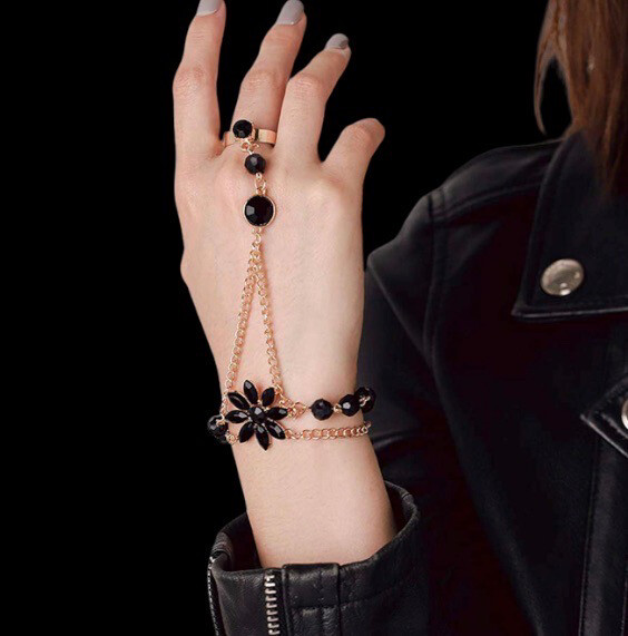 Black Flower Hand Bracelet