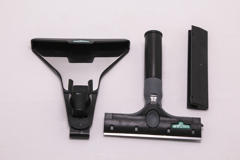UNGER ErgoTec® Ninja Combo Schaber Praktische 2-in-1 Combo aus Schaber und Holster 10 oder 15 cm