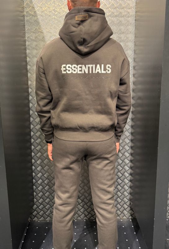 Cou7ure Essentials