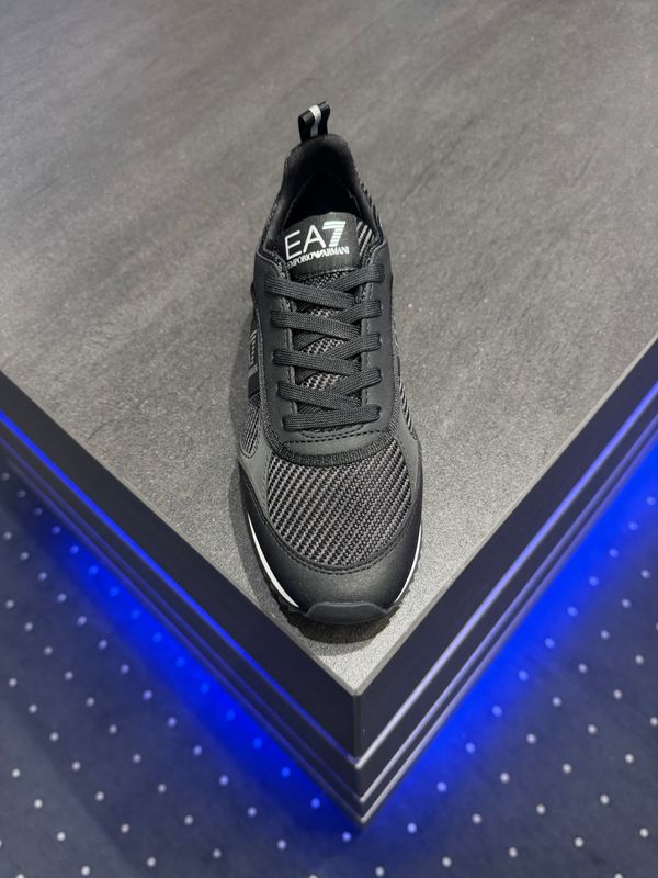 EA7