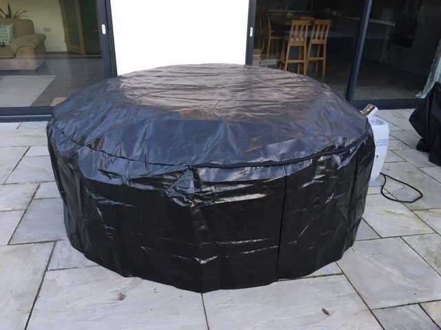 All Weather Hot Tub Cover (square)(with zip) All Weather Hot Tub Cover (square)(with zip)