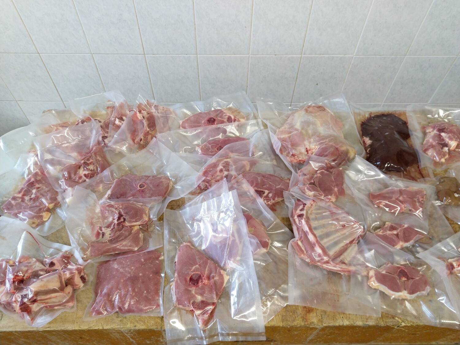 Colis de Viande Demi chevreaux Bio 4 KG