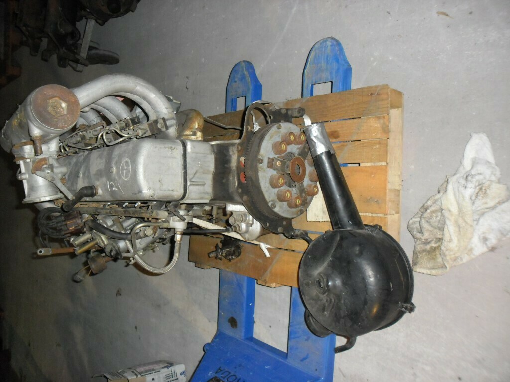 220 SE Ponton motor 220 SE Ponton motor