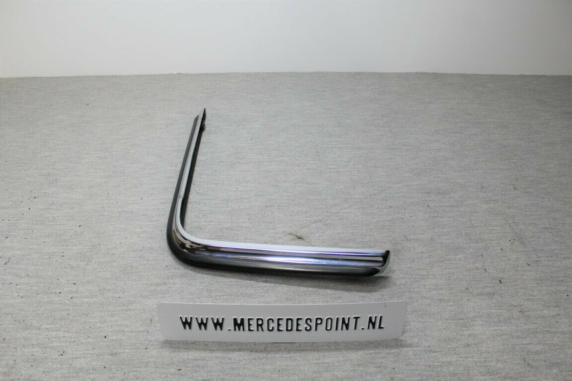 Bumperdeel Links achter boven W 116 Bumperdeel Links achter boven W 116