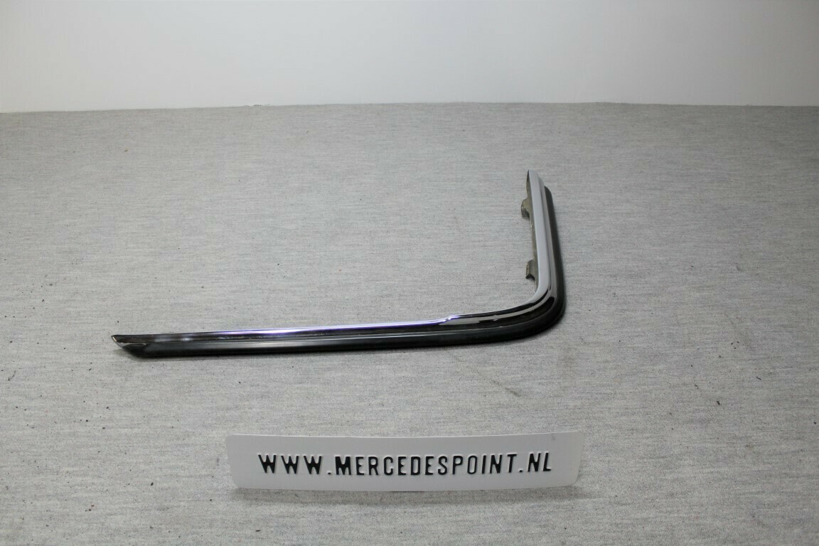Bumperdeel Links achter boven W 116 Bumperdeel Links achter boven W 116
