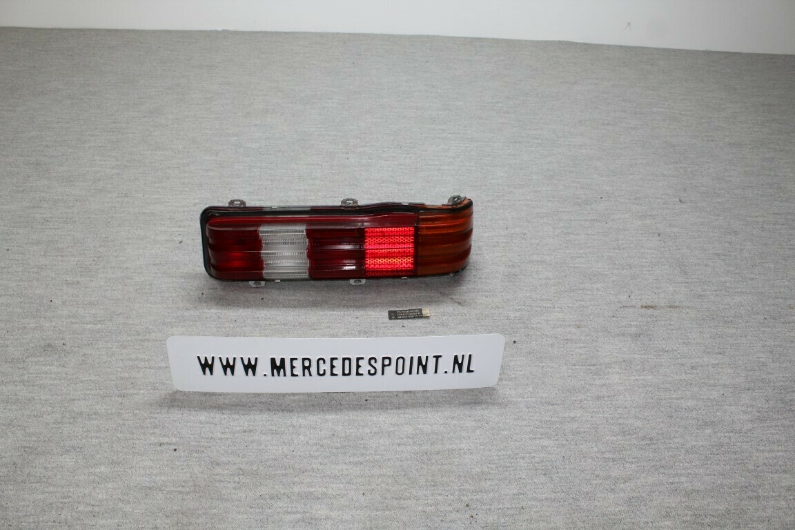 Achterlicht Links W123 coupe
