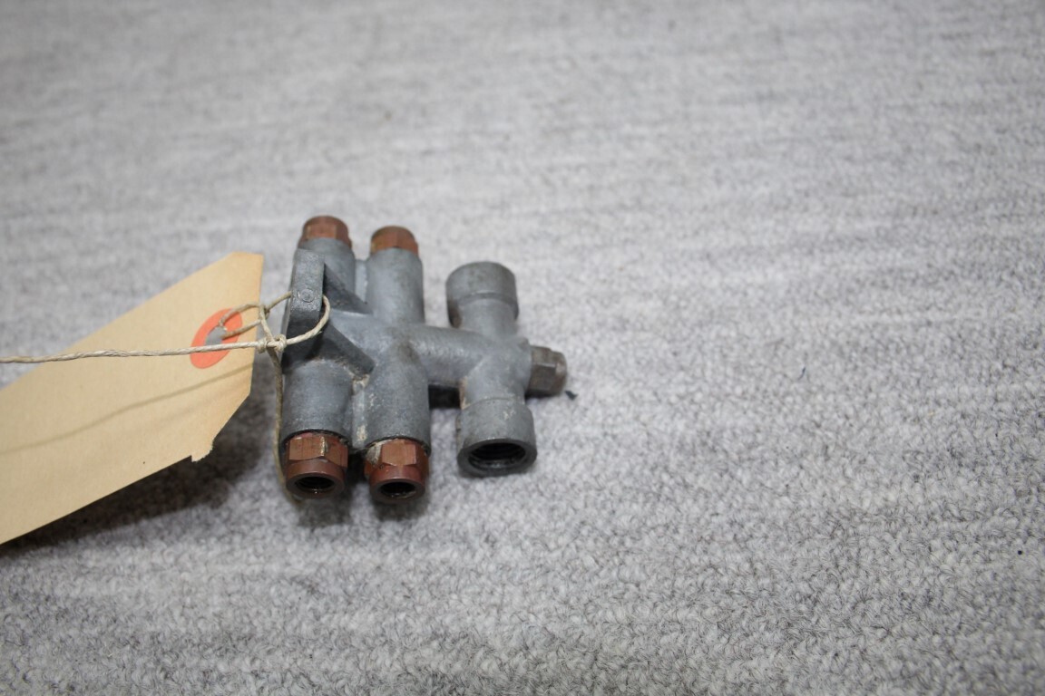 Olieverdeler centrale smering links