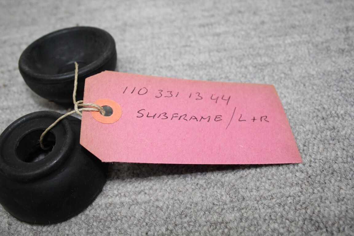 Subframerubbers L+R Subframerubbers L+R
