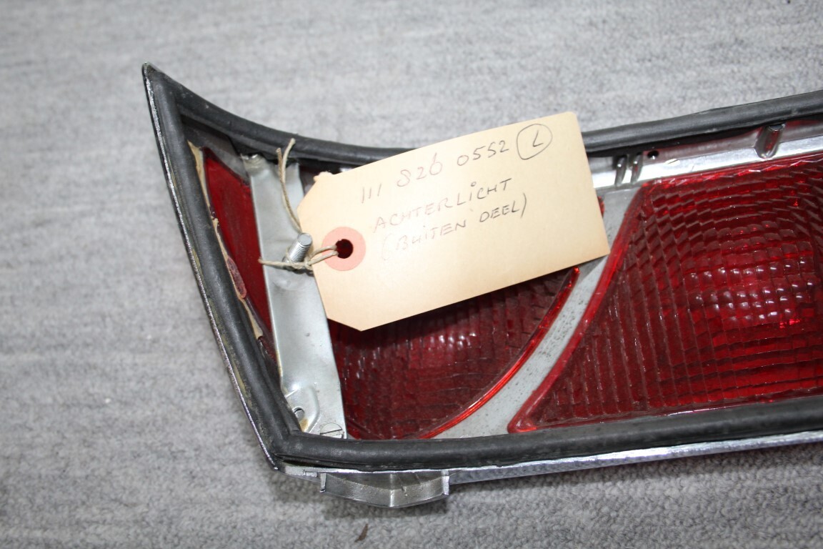 Achterlicht buitendeel links