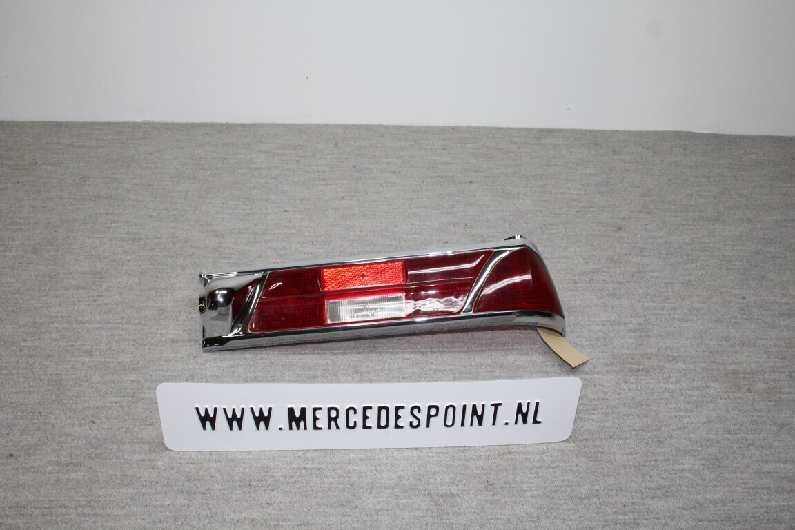 Achterlicht buitendeel rechts