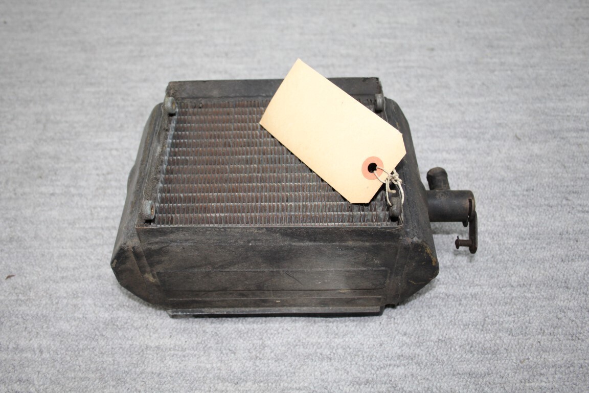 Kachel radiateur links