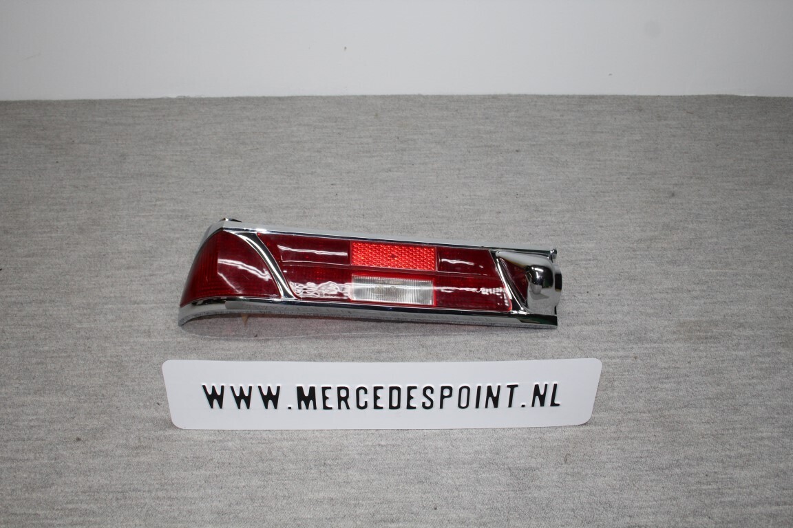 Achterlicht buitendeel links