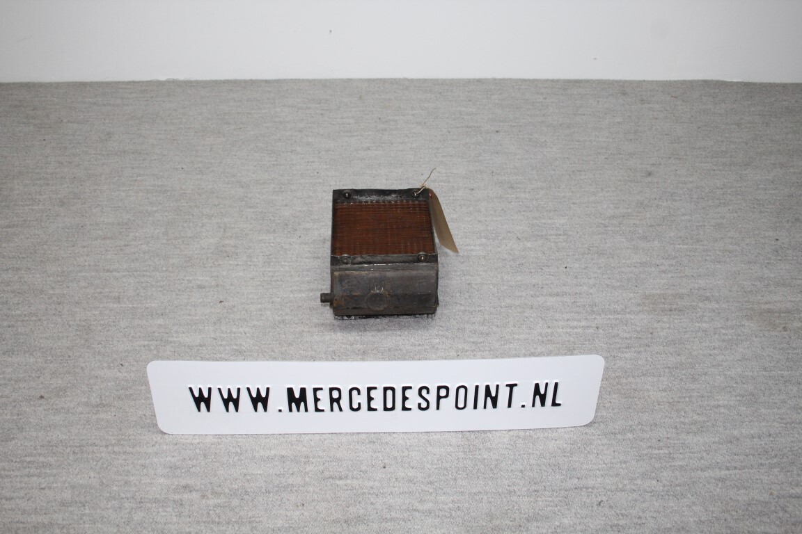 Kachel radiateur links